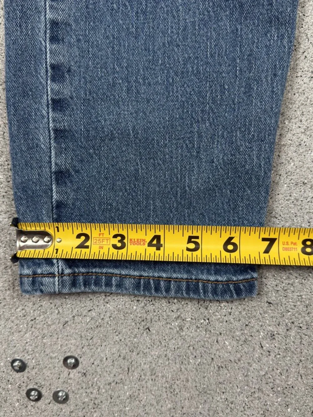 Levi's 502 Taper Men's Jeans 33x30 Blue Medium Wash Work Casual Tapered Denim
